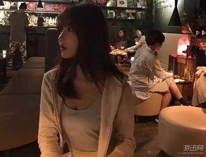 网吧网管丝袜,网吧里的时尚守护者